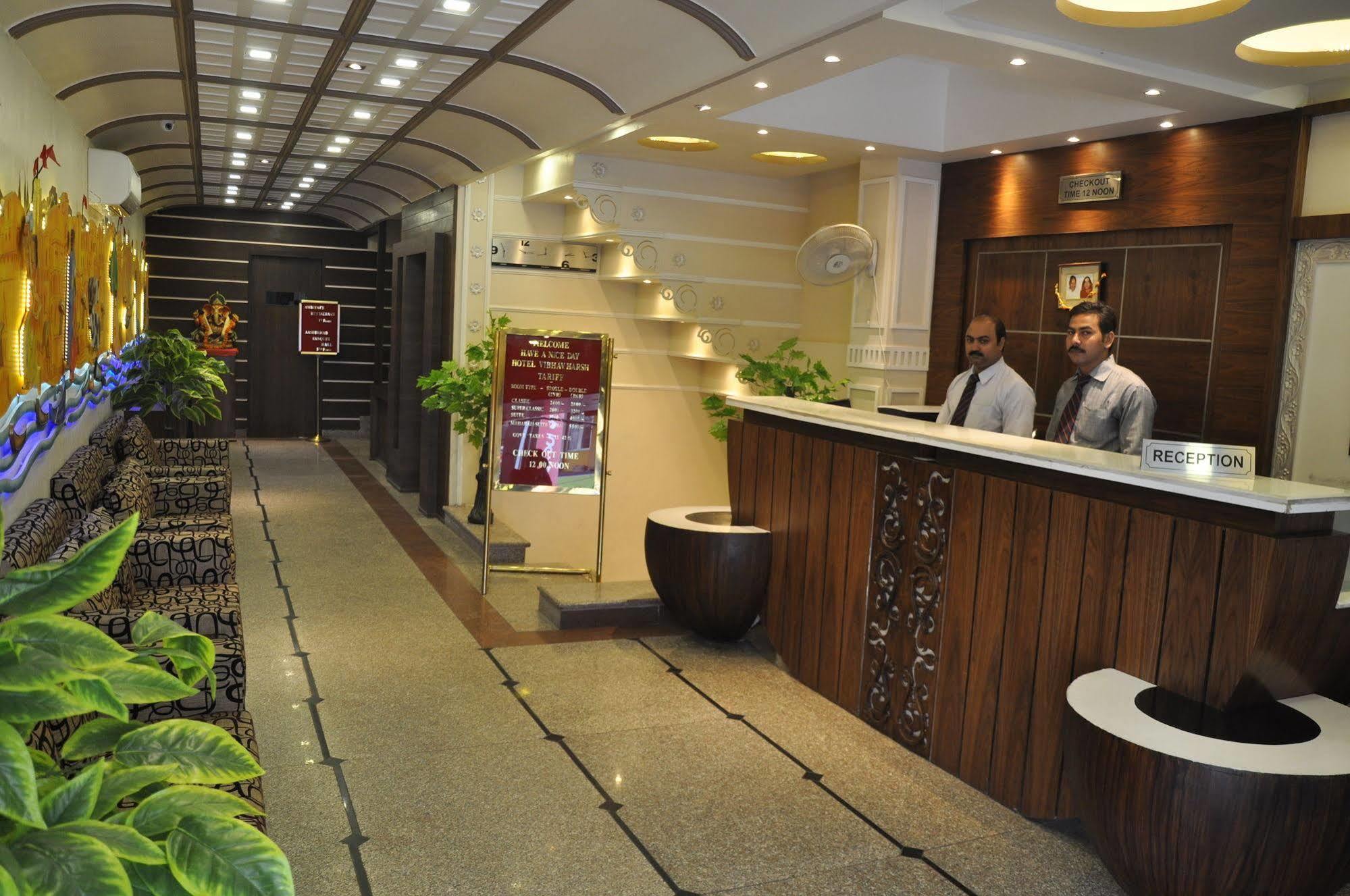 Hotel Vibhav Harsh Varanasi Exterior foto