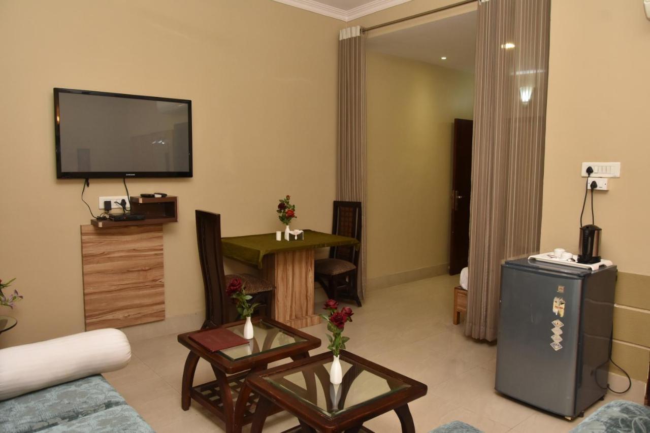 Hotel Vibhav Harsh Varanasi Exterior foto