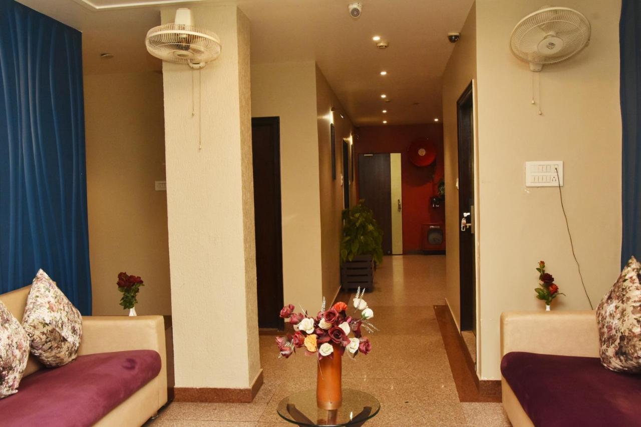 Hotel Vibhav Harsh Varanasi Exterior foto